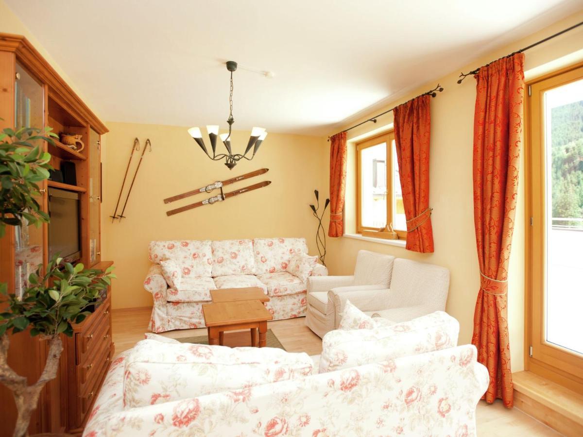 Chalet Apartment In 萨尔巴赫 外观 照片